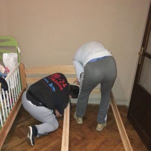 cena montaze namestaja